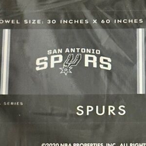 SLOWTIDE NBA San Antonio Spurs Highly Absorbent Quick Drying Towel 30" x 60"